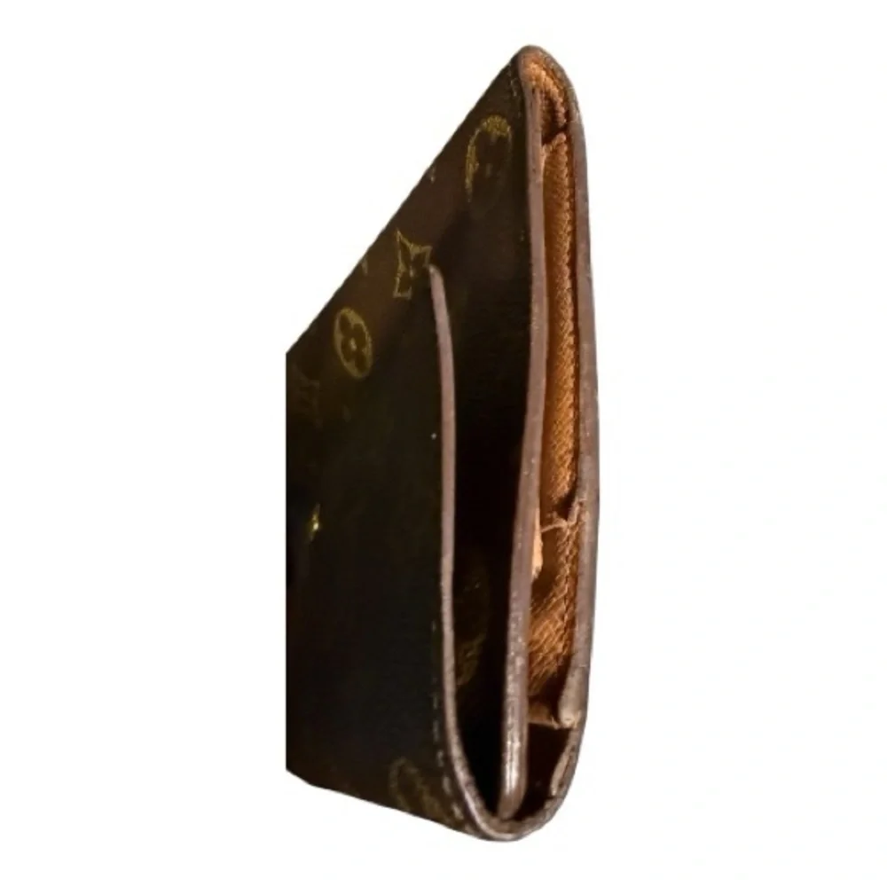 Louis Vuitton Monogram Wallet